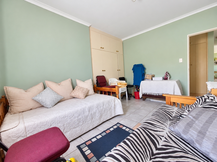 4 Bedroom Property for Sale in Hopefield Western Cape